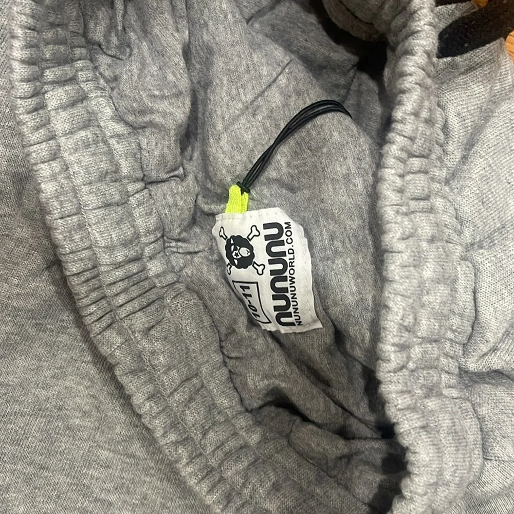 Girls gray skirt. winter sweatshirt fabric - Picture 3 of 3